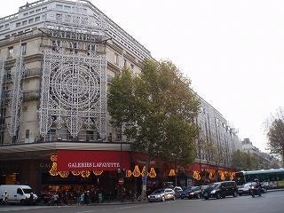 [Paris] １１月２９日（土）GALERIES LAFAYETTE百貨店 / PRINTEMPS百貨店周辺画像