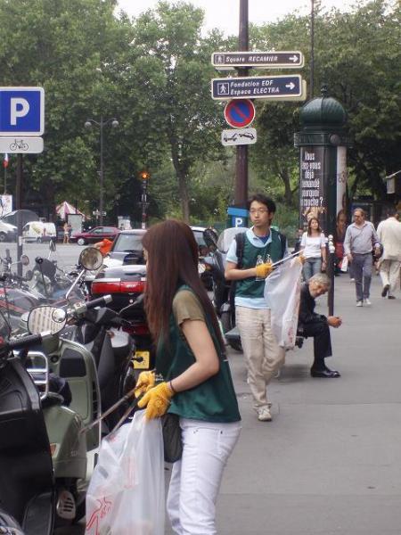 [Paris] ７月２６日（土）ボン・マルシェ周辺画像