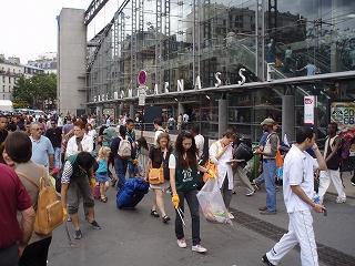 [Paris] ６月２８日（土）モンパルナスタワー・モンパルナス駅画像