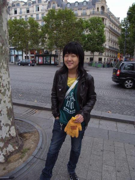 パリそうじに参加しました画像