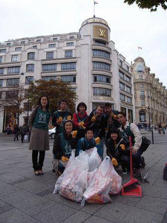 パリそうじに参加しました画像