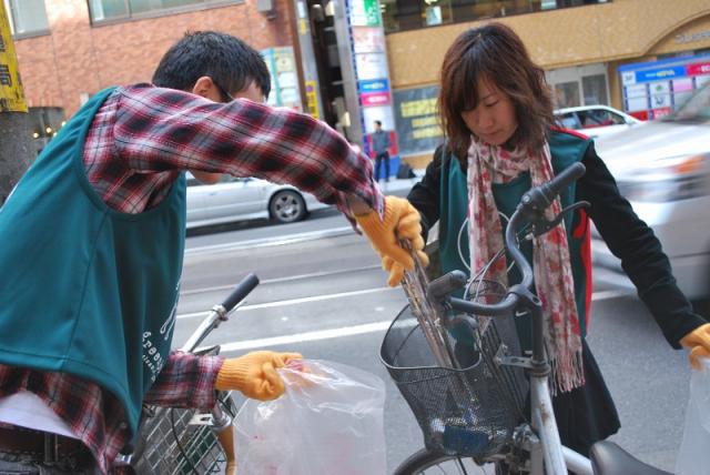 10/10　台風が過ぎの昼そうじ画像