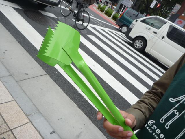 新作トング品評会。画像