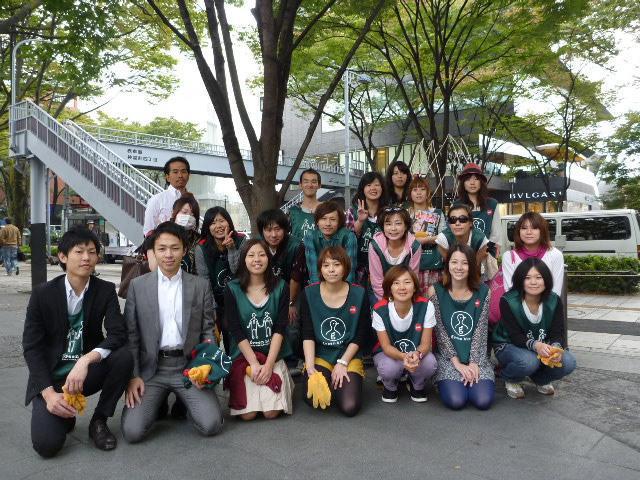 久（ひさ）しぶりの表参道そうじ画像