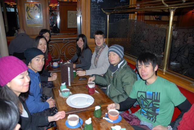 [Paris] Notre-Dame de Paris / ノートルダム大聖堂前画像