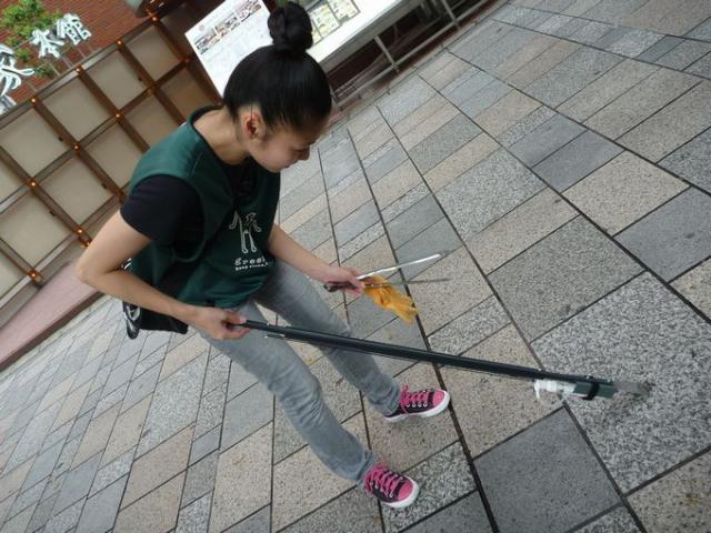 たった5人の表参道そうじ。画像