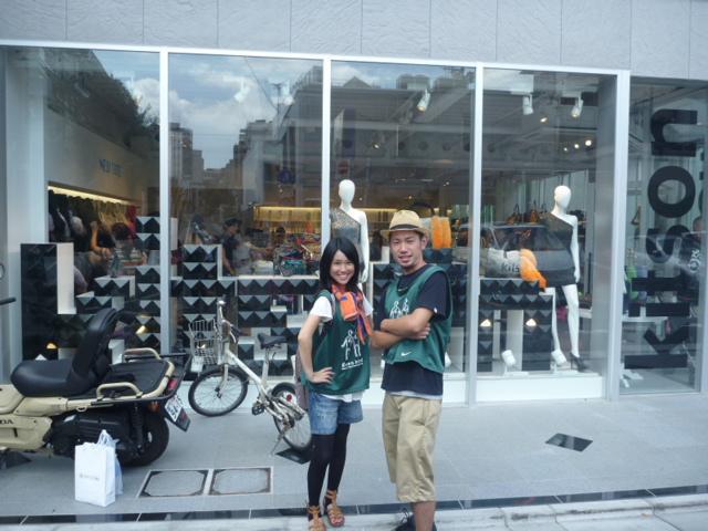 ♪かすかに秋の気配が風をつやめかせ〜画像