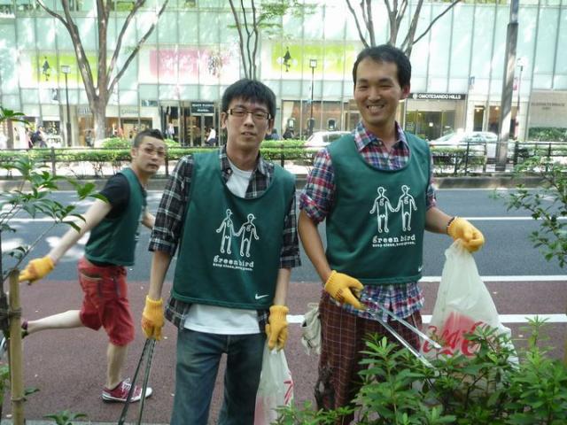 久しぶりの表参道そうじ画像