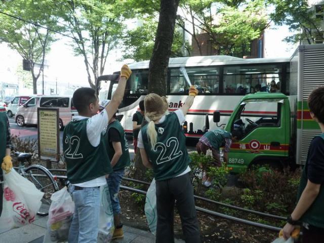 久しぶりの表参道そうじ画像