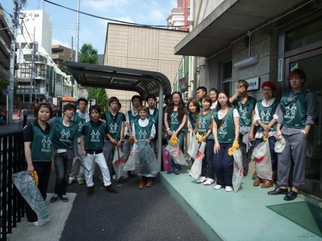 秋晴れそうじ画像