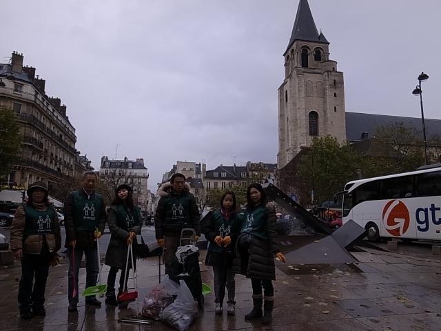 【パリ】　11月13日　ボンマルシェから　【報告】画像