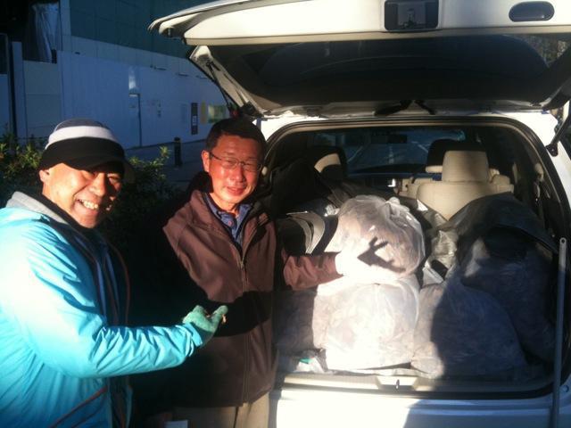 早朝落葉拾いのお手伝い画像