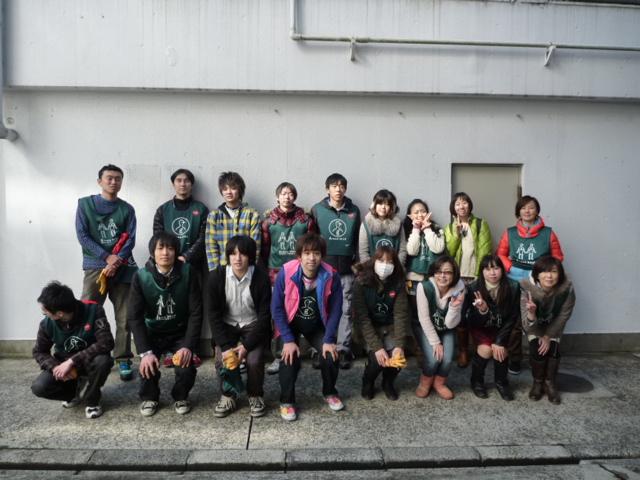 立春すぎて陽だまり。だけど、日影でははなみず。画像