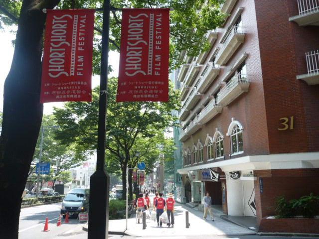 ジョシジョシジョシ、たまにダンシ。画像