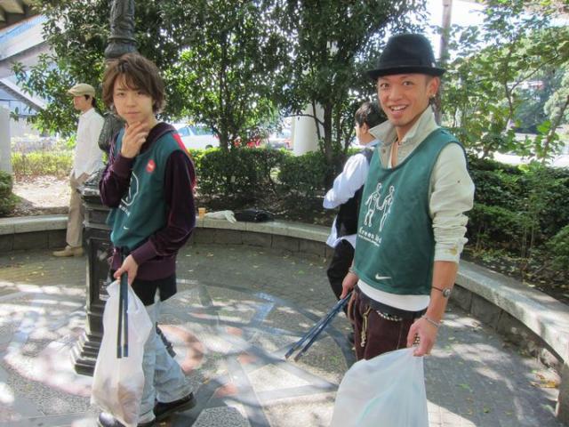 男性が多い水曜そうじ画像