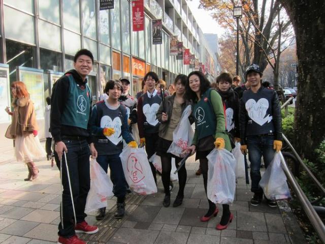 新しいビブスで定例そうじ！画像