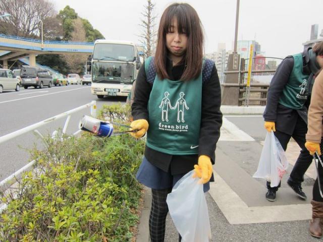 ガム取りからのそうじ画像