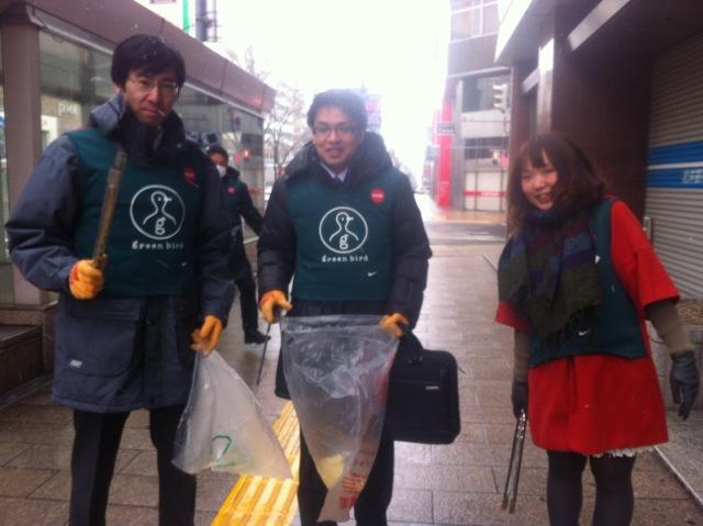 3/13まだまだ降るよっ！朝そうじ！画像