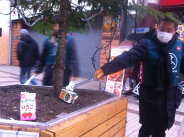 3/13まだまだ降るよっ！朝そうじ！画像