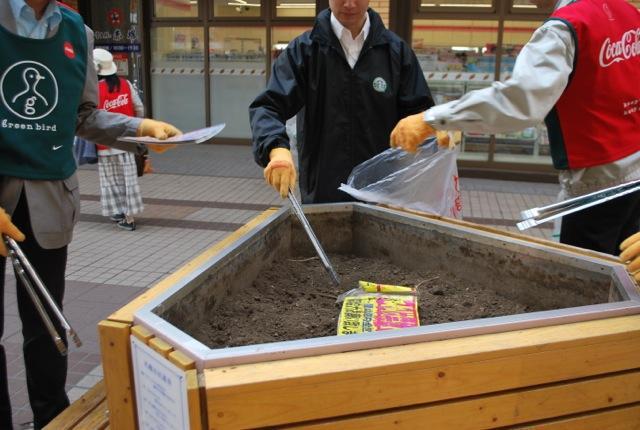 5/8 晴天のおそうじ！！画像