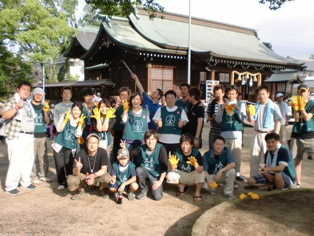 ７/１５＠護国神社前水あそび場そうじ画像