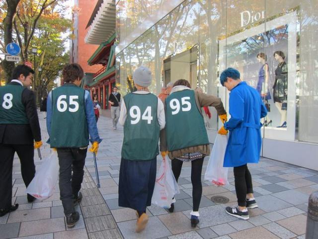 丘を越え行こうよ〜♪画像