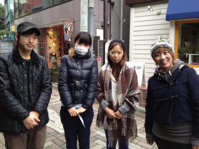 寒くたってみんなアイスクリームが大好きな仲間たち画像