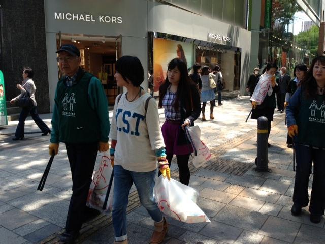 イイ天気ダニ〜画像