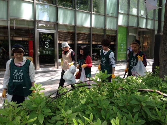 イイ天気ダニ〜画像