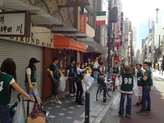 ごみゼロ北新地チームおそうじ画像