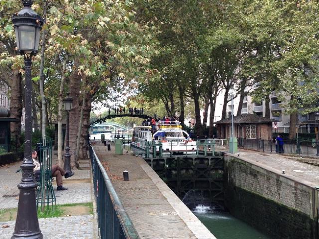 恐らく初！？サンマルタン運河お掃除画像