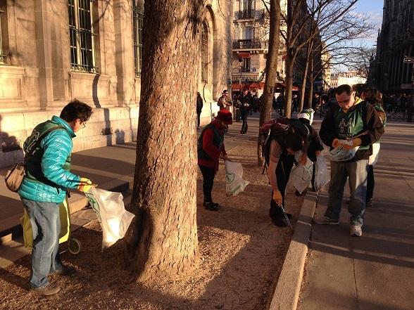 快晴のノートルダム画像