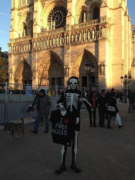 快晴のノートルダム画像