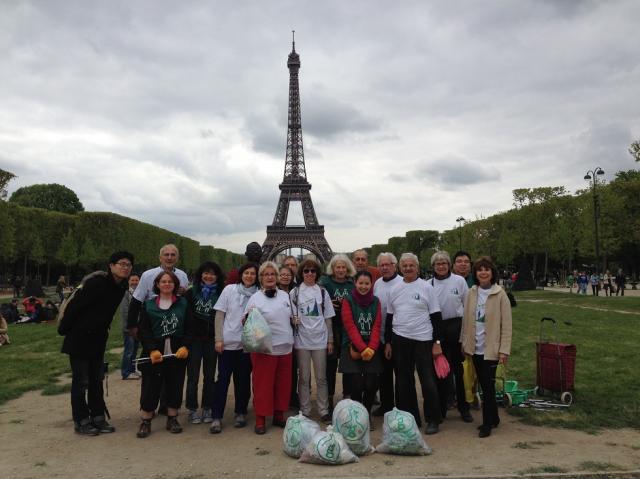初の試み・タッグを組んでのお掃除！画像