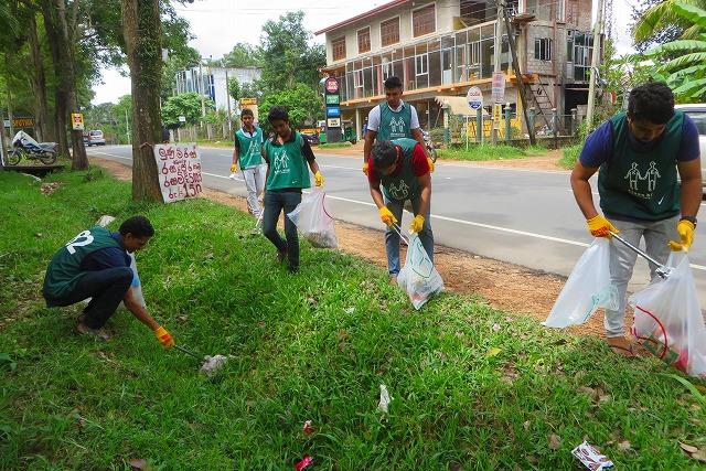 相変わらずの雨季(11月21日)画像