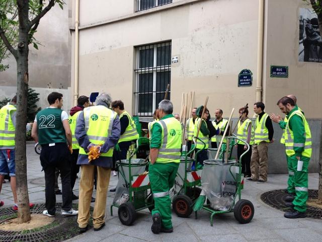 パリ市とのコラボお掃除画像