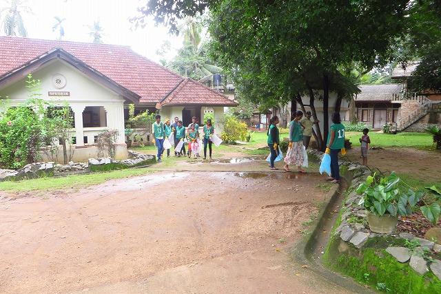 待望の雨季の晴れ間(12月11日)画像