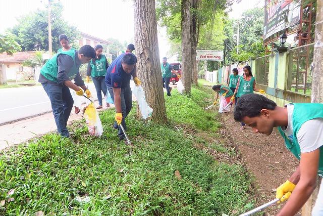 待望の雨季の晴れ間(12月11日)画像