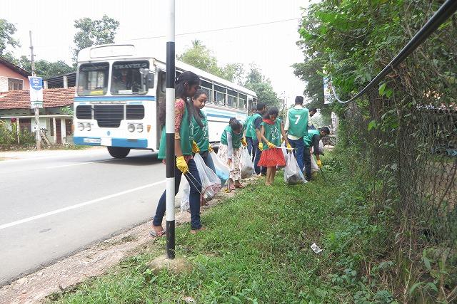 待望の雨季の晴れ間(12月11日)画像