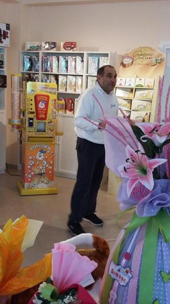 今日は公園の外で！Parco Villa Sabucchi画像