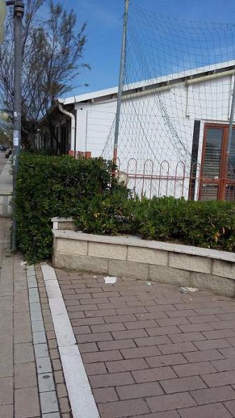 モンテシルヴァーノの海岸通り Sulla riviera di Montesilvano.画像