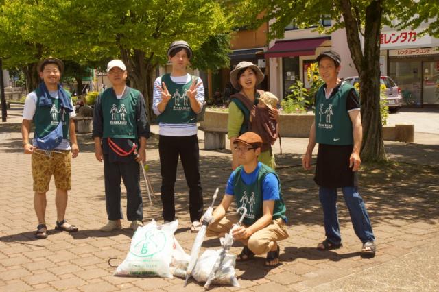 丘の上。和やかな時間。8bird画像