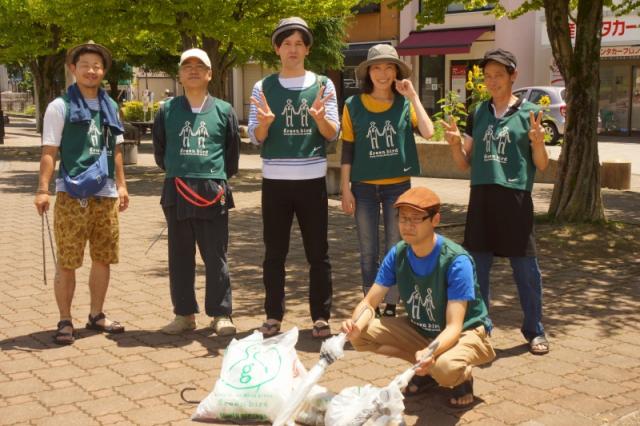 丘の上。和やかな時間。8bird画像