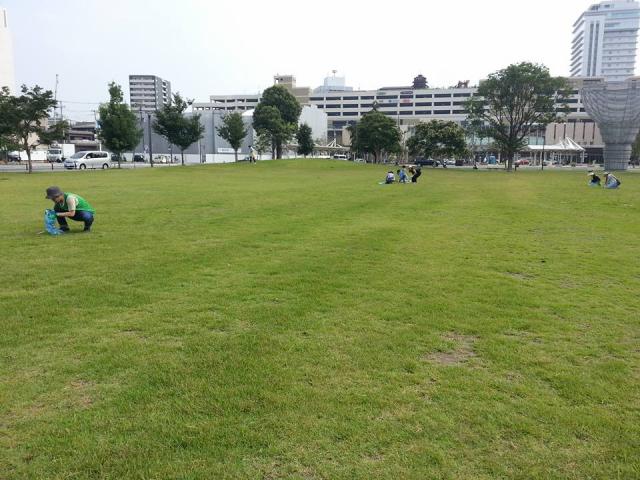 いこいの道協議会の草刈ボランティアに参加しました！画像