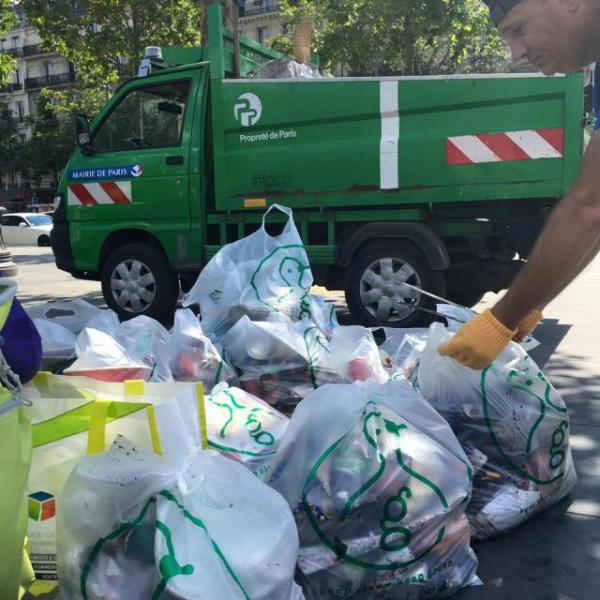 バカンスシーズンではありますが画像