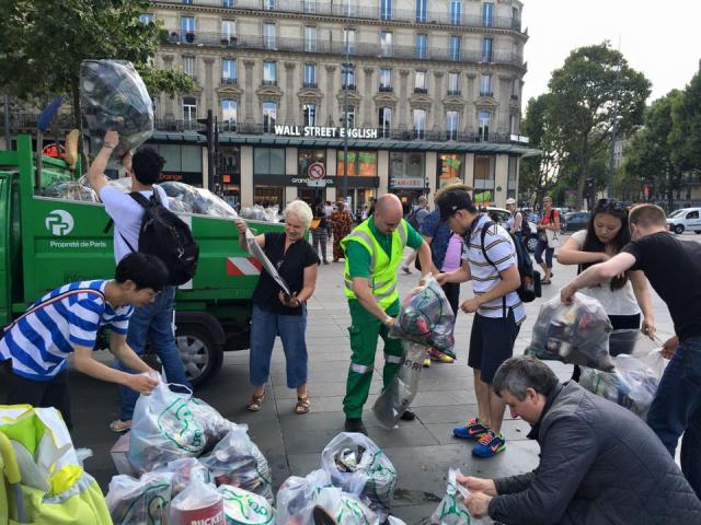 バカンスシーズンではありますが画像