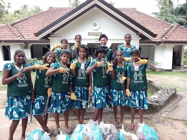 雨季のあいまの晴天。画像
