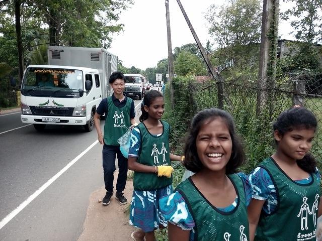 雨季のあいまの晴天。画像