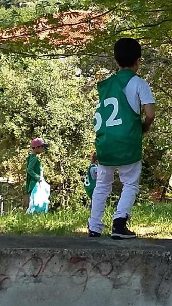 Parco Via di Sotto. イタリアも暑くなってきました。画像