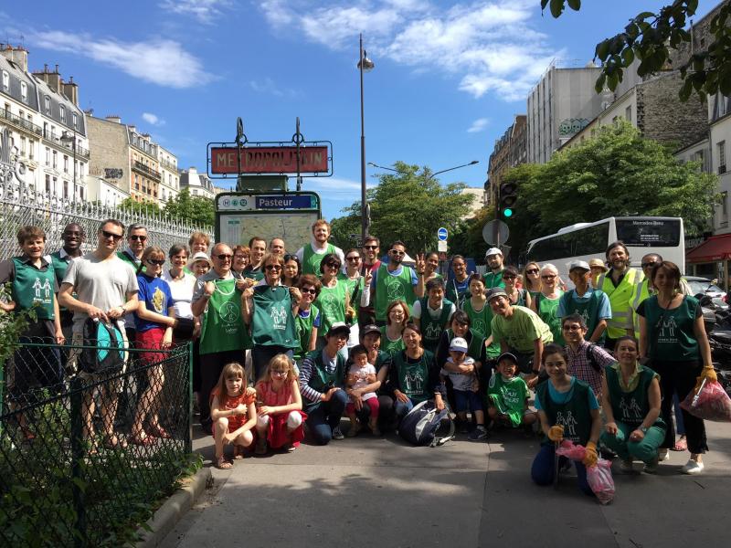 選挙とフリーマーケットとお掃除と画像